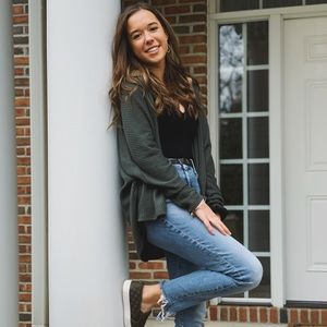 Meet your Posher, Skyler